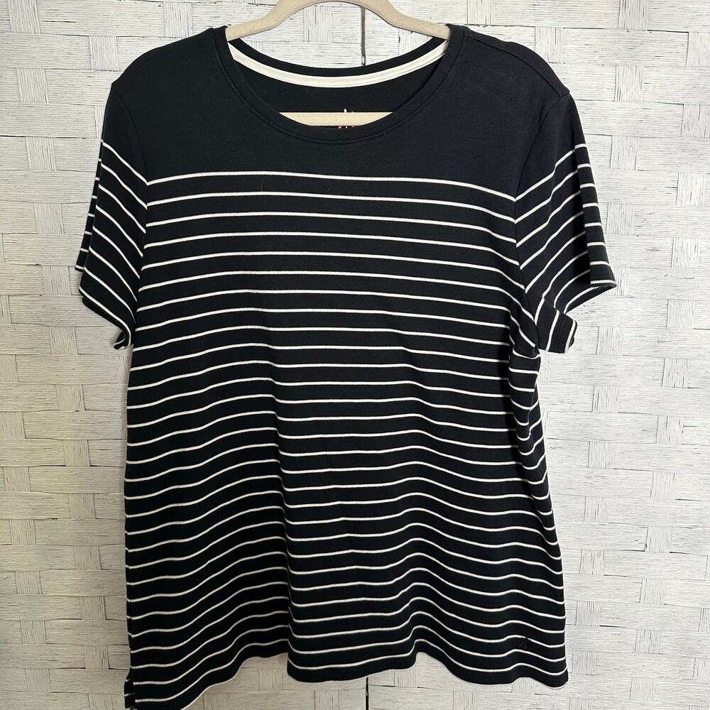Isaac Mizrahi women’s T-shirt black white‎ nautical striped feminine cozycore